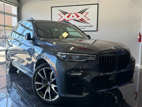 Used 2020 BMW X7 M50i w/ Dynamic Handling Package AWD/4WD image 1