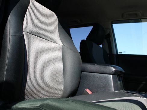 Used 2019 Toyota 4Runner SR5 w/ Wilderness Package RWD image 18