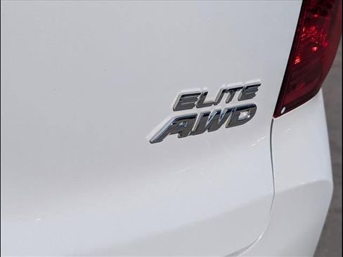 Used 2022 Honda Passport Elite image 18