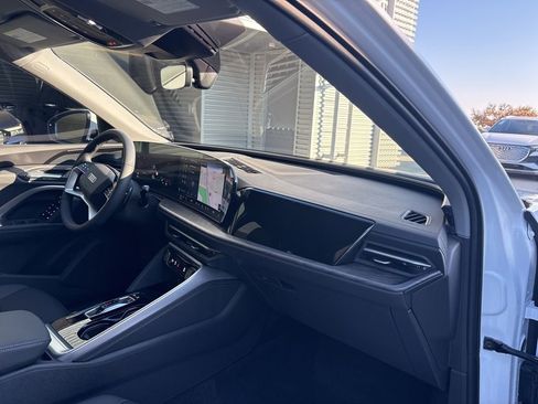 New 2025 Audi Q5 Premium image 13