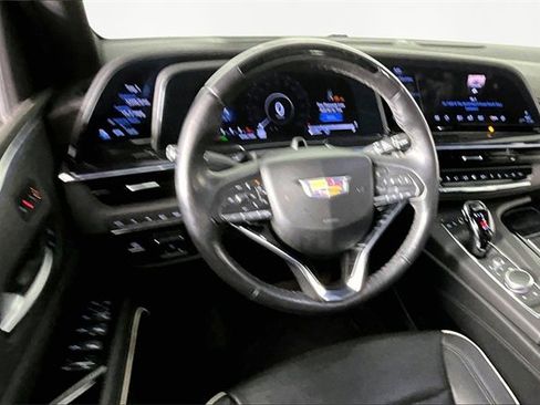 Used 2024 Cadillac Escalade Sport image 8