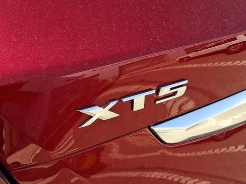 New 2026 Cadillac XT5 Premium Luxury FWD image 18