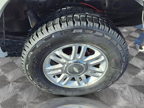 Used 2013 Ford F150 Lariat w/ Mid Equipment Group image 20