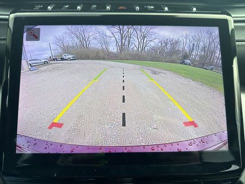 Used 2023 Jeep Grand Cherokee Limited image 17