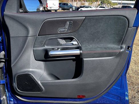 Certified 2025 Mercedes-Benz GLA 250 4MATIC image 23
