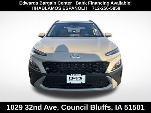 Used 2022 Hyundai Kona SEL w/ Convenience Package AWD/4WD image 2