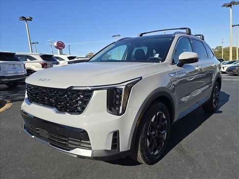 New 2026 Kia Sorento S w/ S Panoramic Sunroof Package image 7