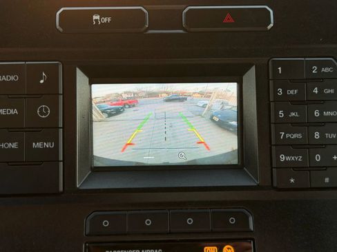 Used 2019 Ford F250 XL w/ Power Equipment Group image 23