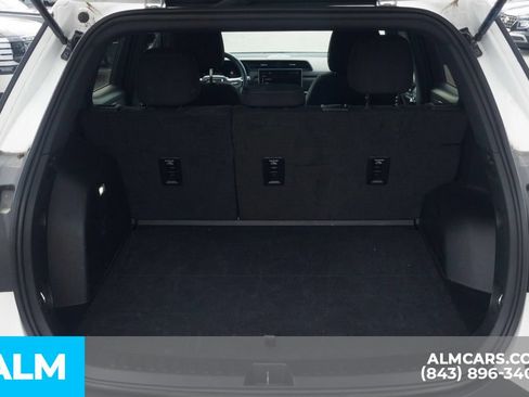 Used 2025 GMC Terrain Elevation AWD/4WD image 8
