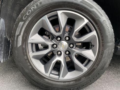 Used 2021 Chevrolet Tahoe LT w/ LT Signature Package AWD/4WD image 43
