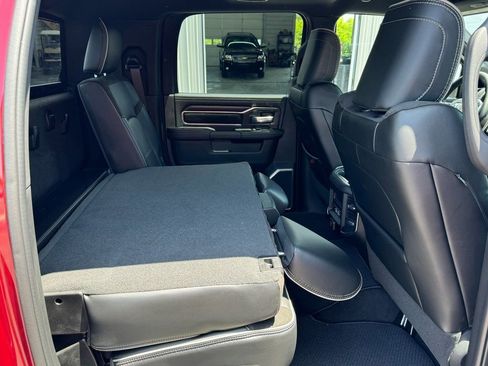 Used 2024 RAM 2500 Laramie w/ Night Edition image 20