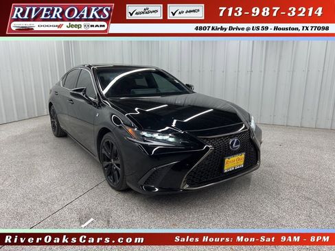 Used 2022 Lexus ES 300h F Sport w/ Accessory Package 2 FWD image 1