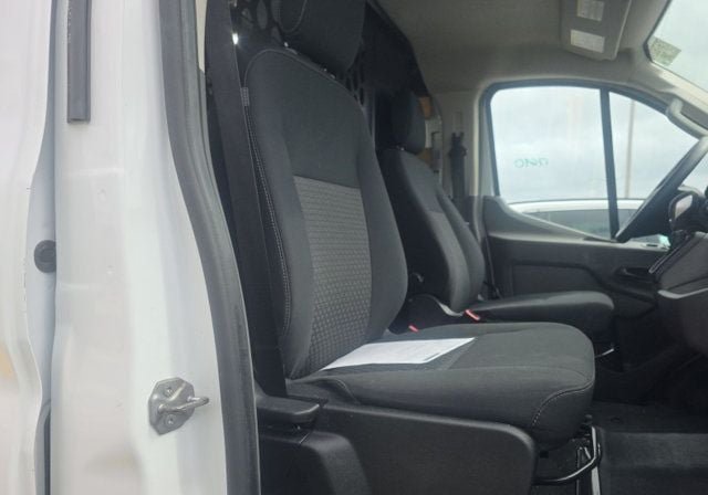 Used 2025 Ford Transit 250 Low Roof w/ Exterior Upgrade Package RWD image 2
