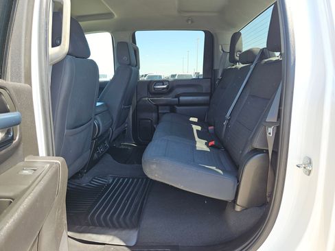 Used 2024 Chevrolet Silverado 2500 Custom w/ Custom Value Package image 13