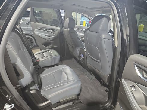 Used 2021 Buick Enclave Premium w/ Sun and Sites Package image 11