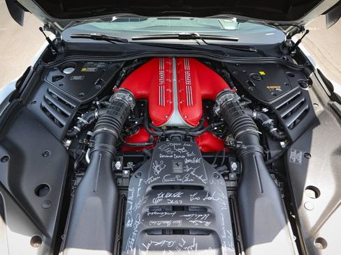 Certified 2023 Ferrari 812 Competizione RWD image 31