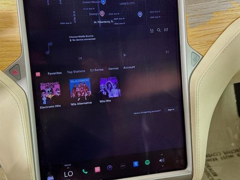 Used 2018 Tesla Model S 100D image 14