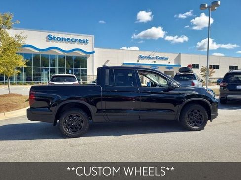 Used 2025 Honda Ridgeline Sport+ image 10
