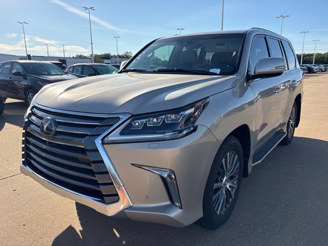 Used 2018 Lexus LX 570 4WD image 7