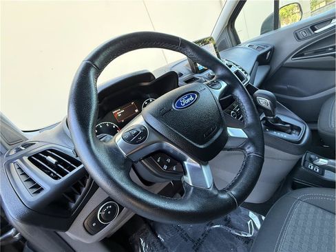 Used 2020 Ford Transit Connect XLT FWD image 8
