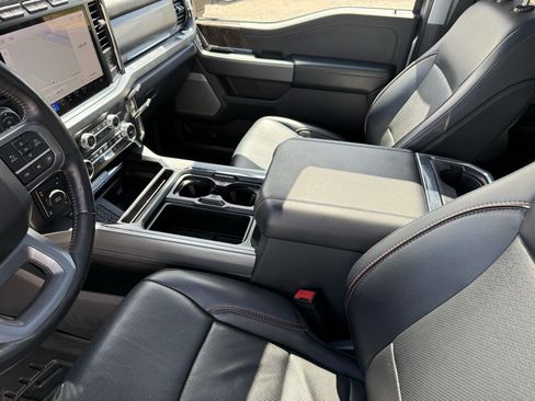 Used 2024 Ford F350 Lariat w/ Lariat Ultimate Package AWD/4WD image 26