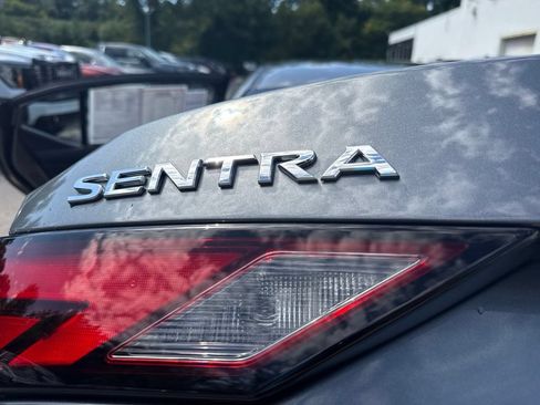 Used 2024 Nissan Sentra SV FWD image 16