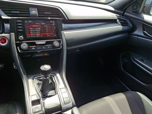 Used 2020 Honda Civic Sport image 16