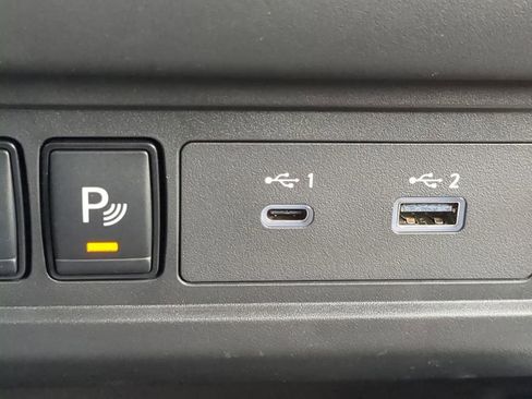 Certified 2024 Nissan Frontier SL w/ Technology Package image 22