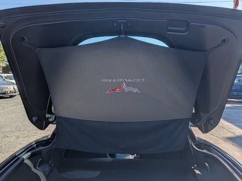 Used 2005 Chevrolet Corvette Coupe w/ Preferred Equipment Group RWD image 29