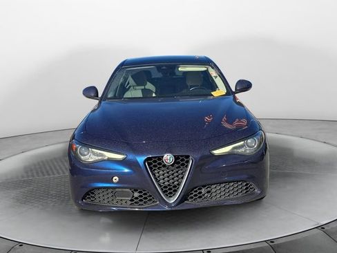 Used 2018 Alfa Romeo Giulia Ti w/ Quick Order Package 22X Lusso image 8