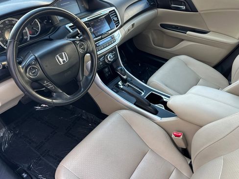 Used 2015 Honda Accord EX-L image 10