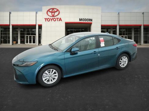 New 2026 Toyota Camry LE image 8