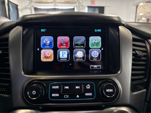 Used 2016 Chevrolet Tahoe LT AWD/4WD image 18