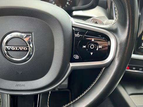 Used 2020 Volvo S60 T5 R-Design FWD image 42