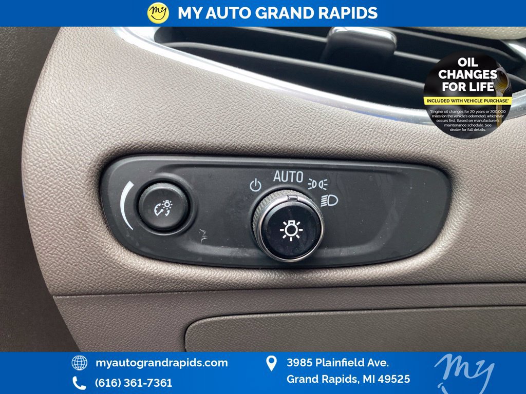 Used 2024 Chevrolet Malibu LT FWD image 21