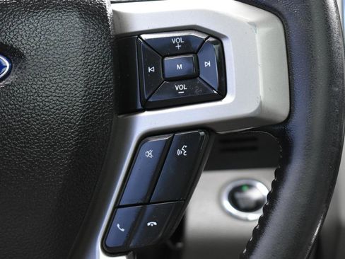 Used 2017 Ford F150 Lariat w/ Equipment Group 501A Mid AWD/4WD image 16