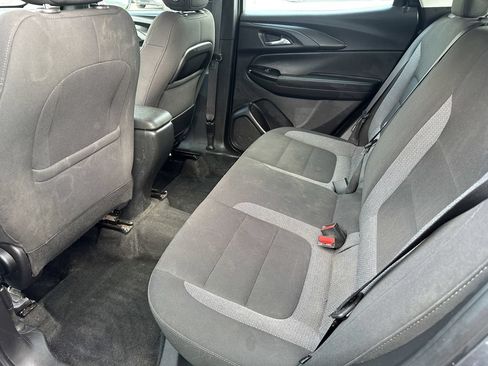 Used 2021 Chevrolet TrailBlazer LS AWD/4WD image 10