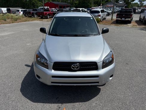 Used 2007 Toyota RAV4 2WD image 2