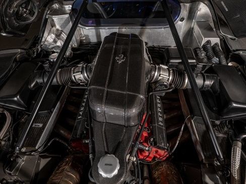 Used 2003 Ferrari Enzo RWD image 49