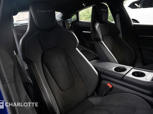 Used 2025 Porsche Taycan Turbo GT image 33