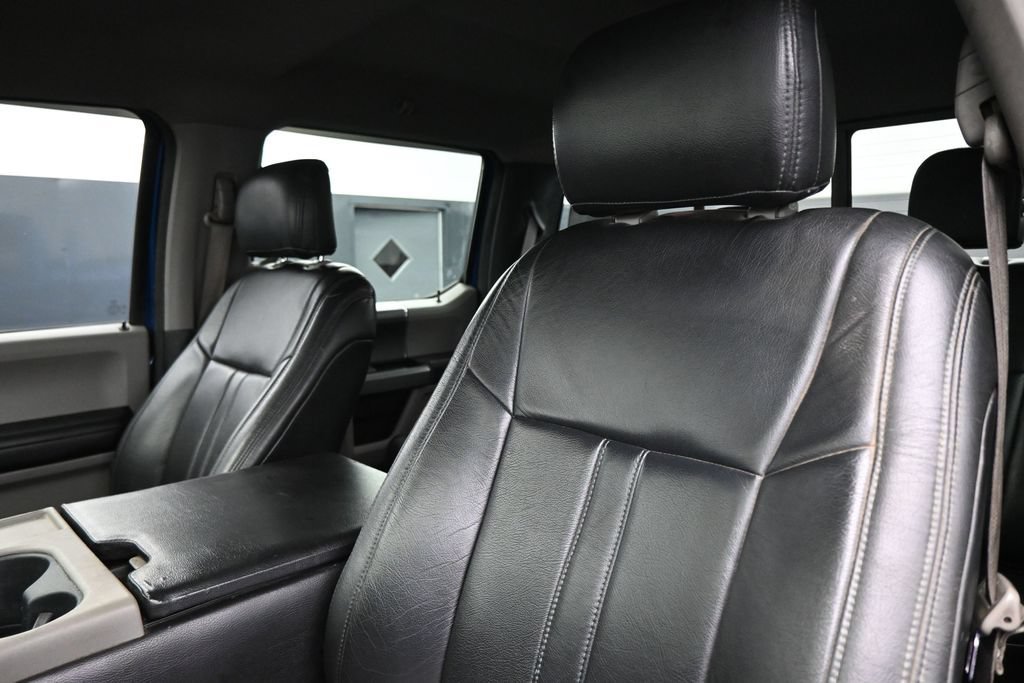 Used 2018 Ford F150 XLT w/ Equipment Group 302A Luxury AWD/4WD image 13