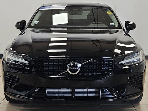 Used 2024 Volvo S60 T8 Core w/ Climate Package image 6