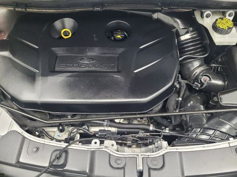 Used 2018 Ford Escape Titanium w/ Ford Safe & Smart Package image 30