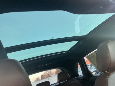 Used 2018 Audi Q3 2.0T Premium Plus w/ Premium Plus Package image 23