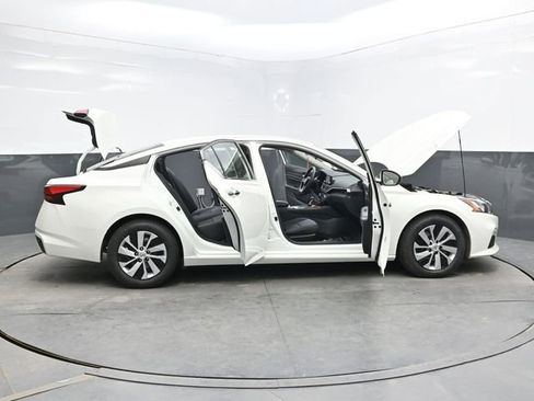 Used 2021 Nissan Altima 2.5 S FWD image 47