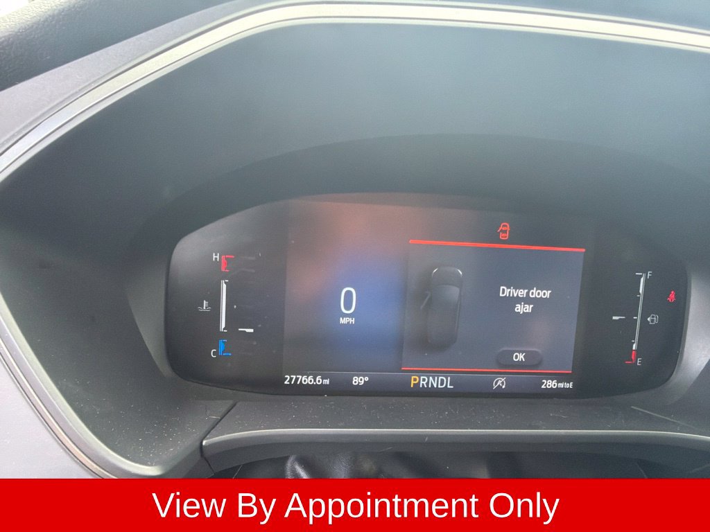 Used 2025 Ford Escape Active AWD/4WD image 4