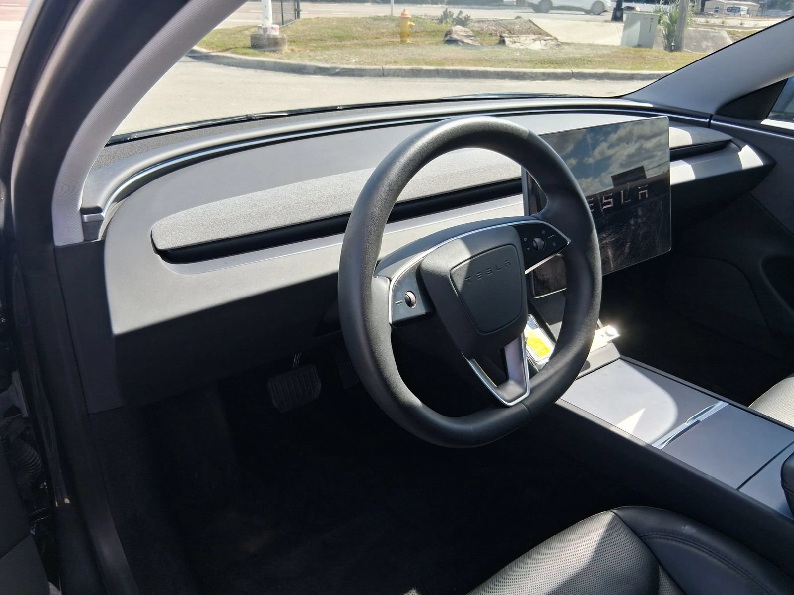 Used 2024 Tesla Model 3 Long Range RWD image 6