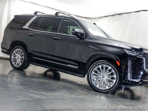 Used 2023 Cadillac Escalade Premium Luxury w/ Performance Package AWD/4WD image 4