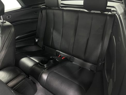 Used 2016 BMW M235i xDrive Convertible image 29