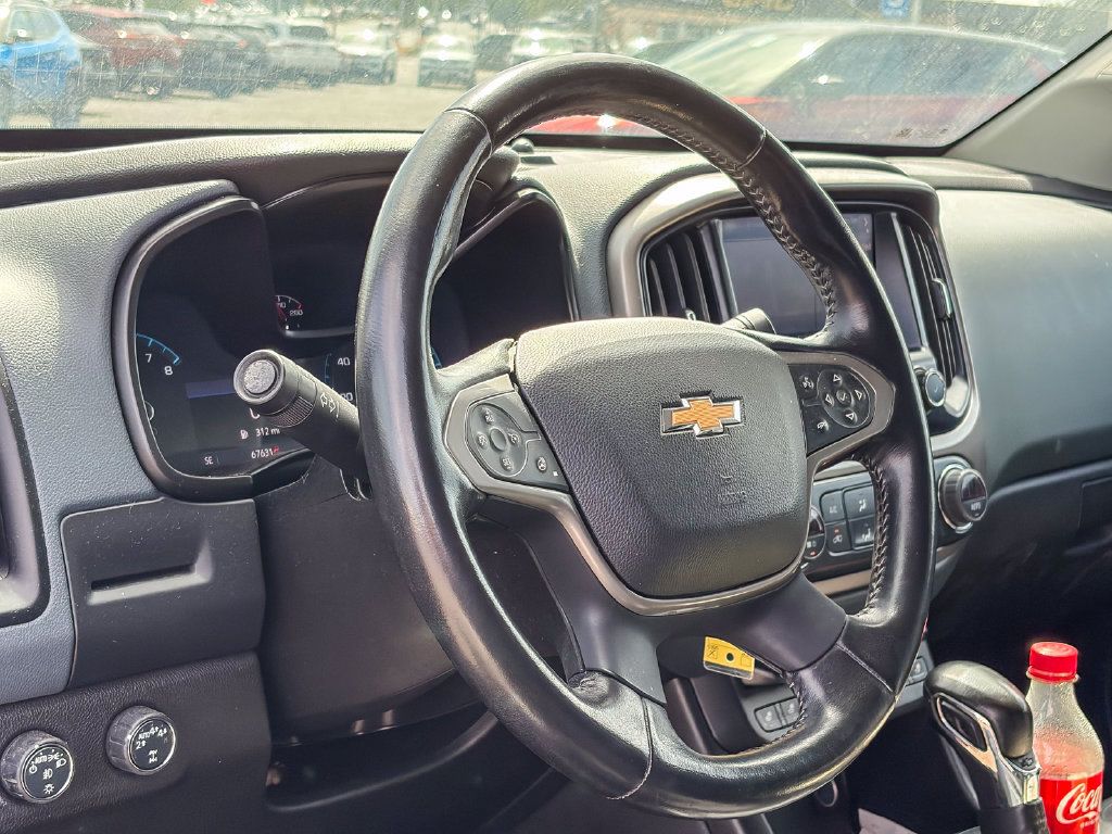 Used 2022 Chevrolet Colorado Z71 AWD/4WD image 8
